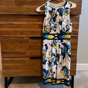 Maggy london 4P dress